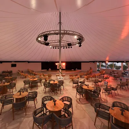 Radisson Blu Resort, Lanzarote Adults Only 호텔