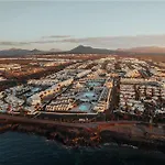 Radisson Blu Resort, Lanzarote Adults Only 4* كوستا تاغيسي