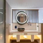 Radisson Blu Resort, Lanzarote Adults Only 4* كوستا تاغيسي