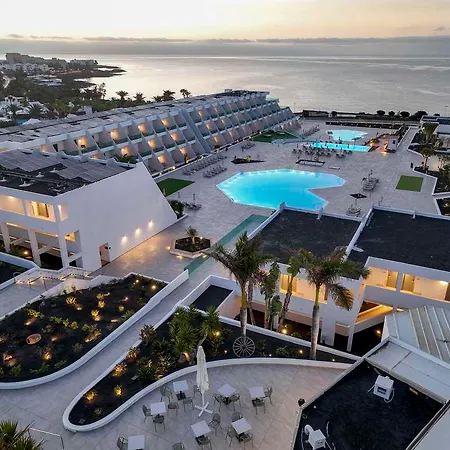 Radisson Blu Resort, Lanzarote Adults Only Otel