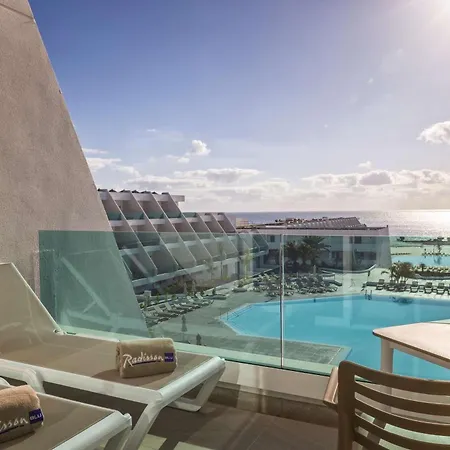 Radisson Blu Resort, Lanzarote Adults Only 호텔 코스타 테기세