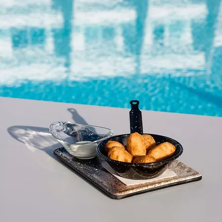 Radisson Blu Resort, Lanzarote Adults Only Hotel