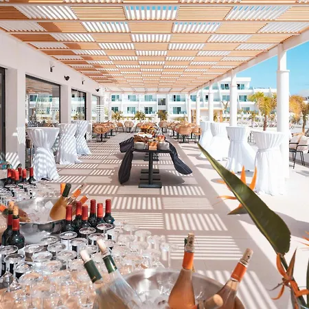 Radisson Blu Resort, Lanzarote Adults Only 호텔 4*
