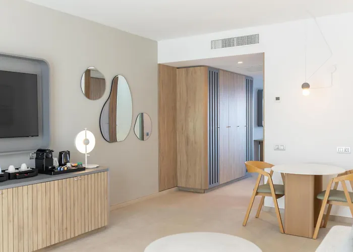 Radisson Blu Resort, Lanzarote Adults Only Hotel Costa Teguise