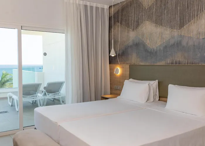 Radisson Blu Resort, Lanzarote Adults Only Hotel 4*