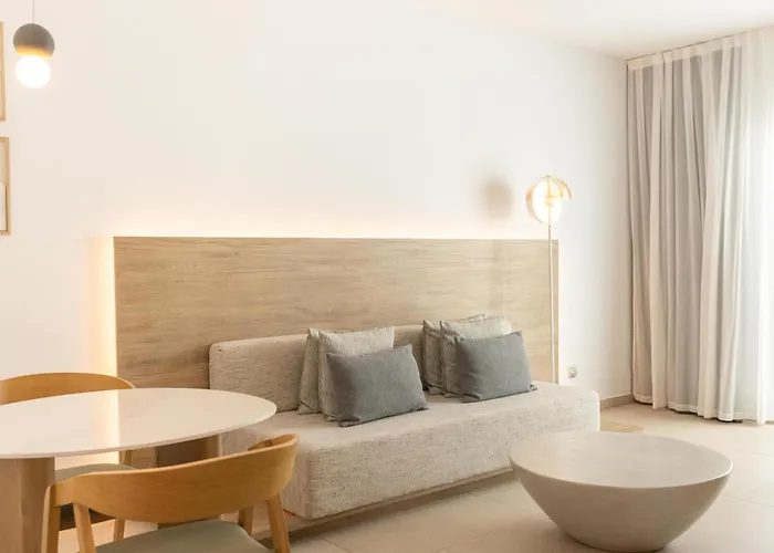 Radisson Blu Resort, Lanzarote Adults Only Hotel Costa Teguise