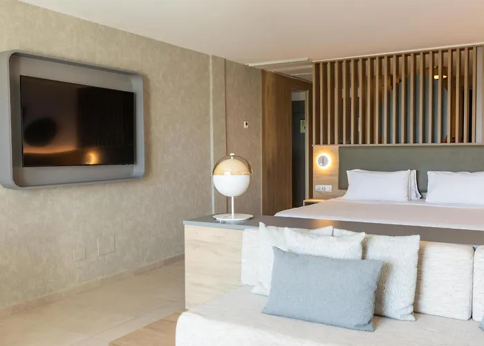 Radisson Blu Resort, Lanzarote Adults Only Hotel 4*