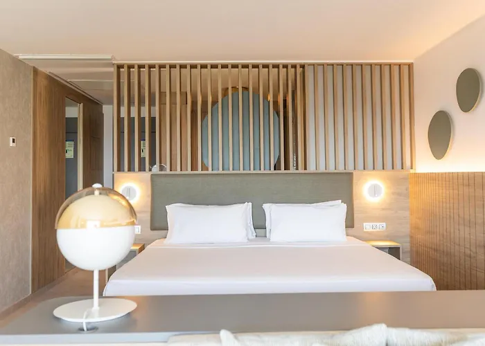 Radisson Blu Resort, Lanzarote Adults Only 4*